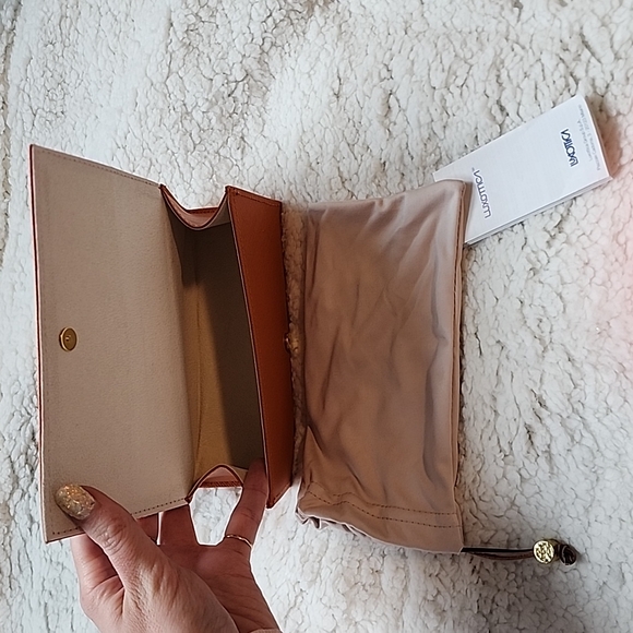 Sunglass case - Picture 4 of 5